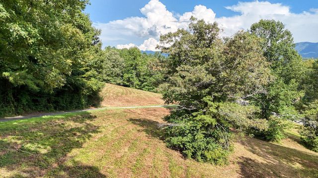 5.93 AC Hwy 64, Hayesville, NC 28904