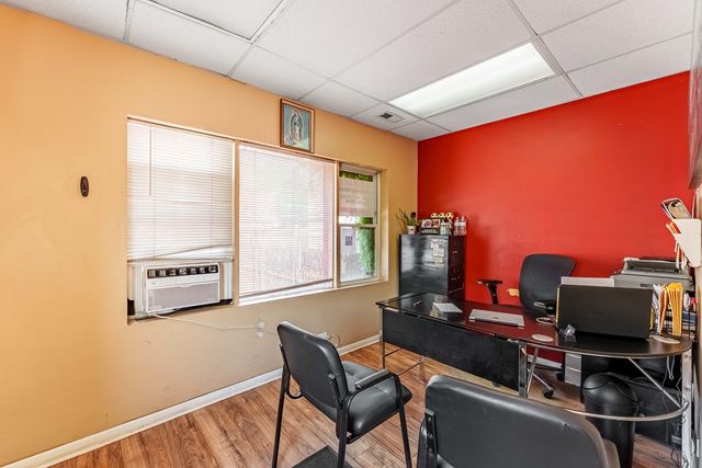 2051 N Cicero Avenue, Chicago, IL 60639
