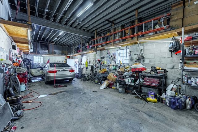 2051 N Cicero Avenue, Chicago, IL 60639