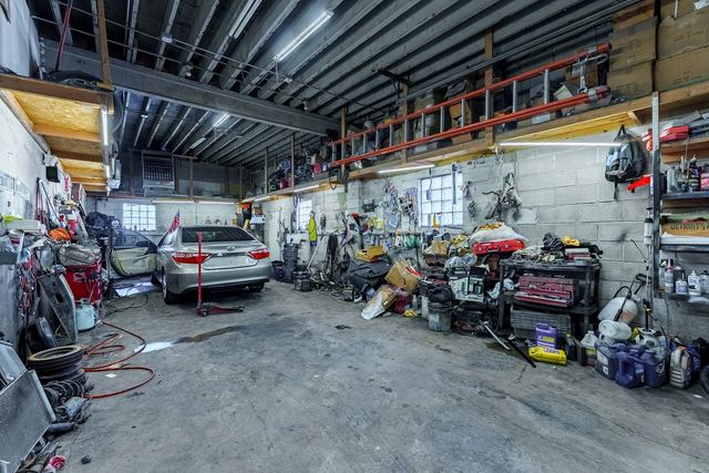 2051 N Cicero Avenue, Chicago, IL 60639