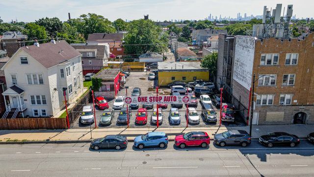2051 N Cicero Avenue, Chicago, IL 60639