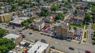 2051 N Cicero Avenue, Chicago, IL 60639
