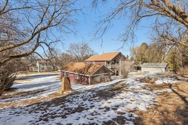 108 Grove AVENUE, Genoa City, WI 53128