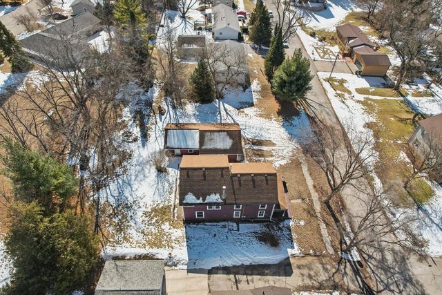 108 Grove AVENUE, Genoa City, WI 53128