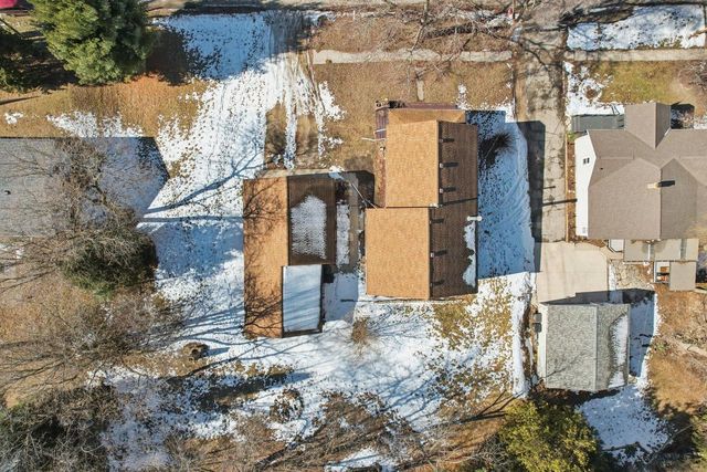 108 Grove AVENUE, Genoa City, WI 53128