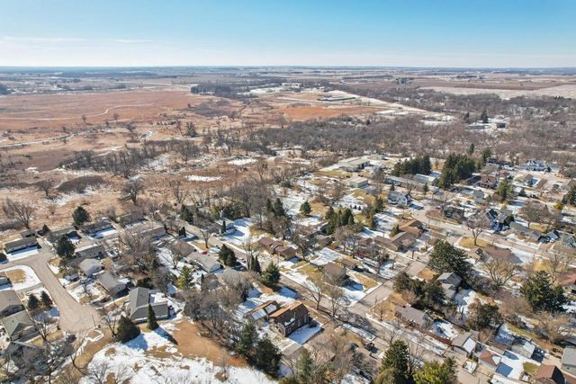 108 Grove AVENUE, Genoa City, WI 53128