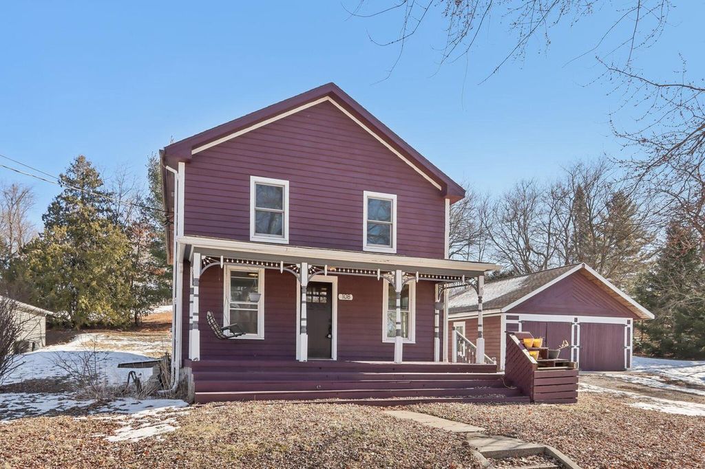 108 Grove AVENUE, Genoa City, WI 53128