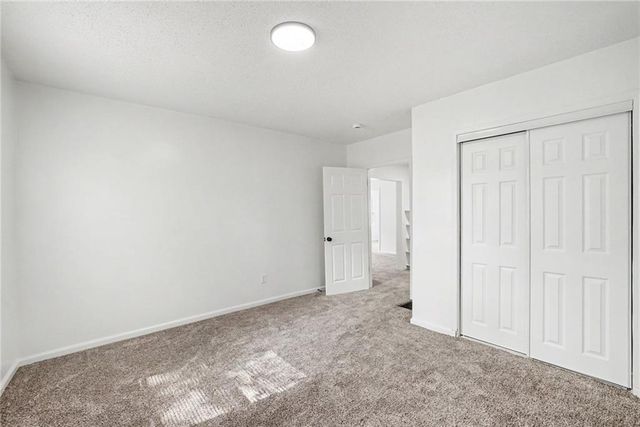 2000 E 82nd Street, Kansas City, MO 64132