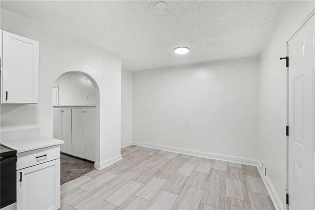 2000 E 82nd Street, Kansas City, MO 64132