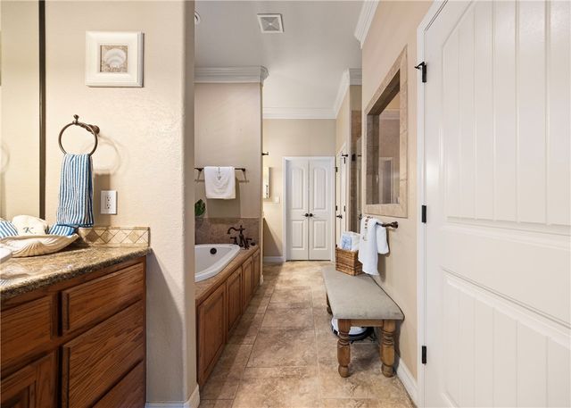 13834 Captains Row, Corpus Christi, TX 78418