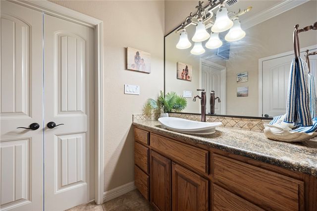 13834 Captains Row, Corpus Christi, TX 78418