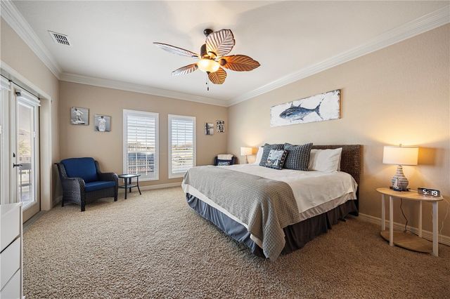 13834 Captains Row, Corpus Christi, TX 78418