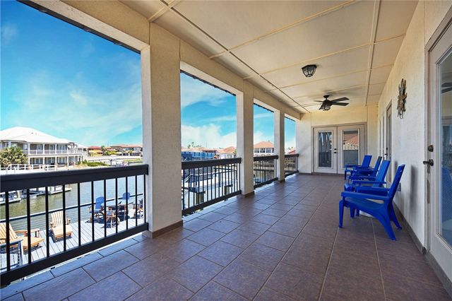 13834 Captains Row, Corpus Christi, TX 78418