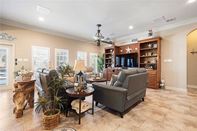 13834 Captains Row, Corpus Christi, TX 78418