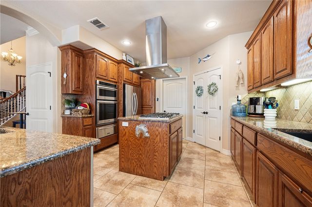 13834 Captains Row, Corpus Christi, TX 78418