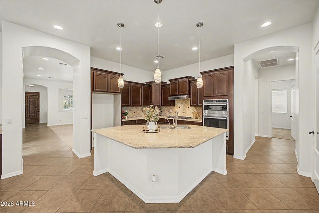 2564 E ORLEANS Drive, Gilbert, AZ 85298