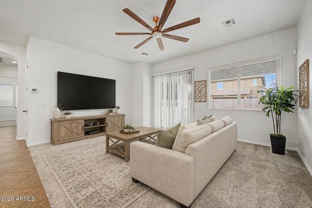 2564 E ORLEANS Drive, Gilbert, AZ 85298