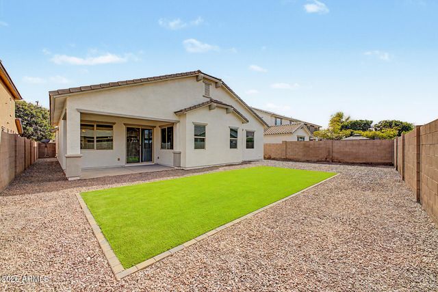 2564 E ORLEANS Drive, Gilbert, AZ 85298