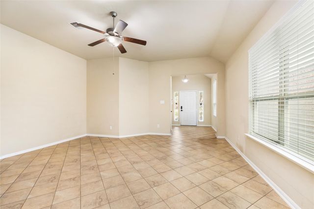 9420 Savannah Holly Drive, Houston, TX 77075