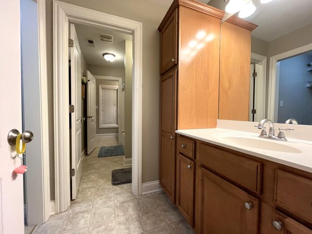 3272 Malone Drive, Lexington, KY 40513