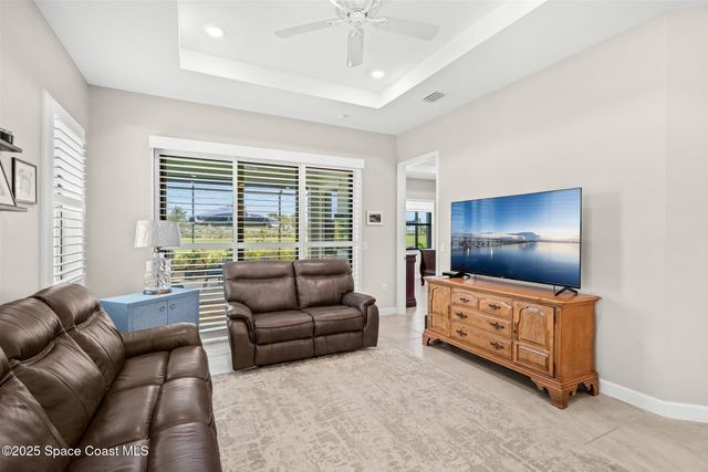1942 Great Belt Circle, Melbourne, FL 32940