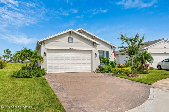 1942 Great Belt Circle, Melbourne, FL 32940