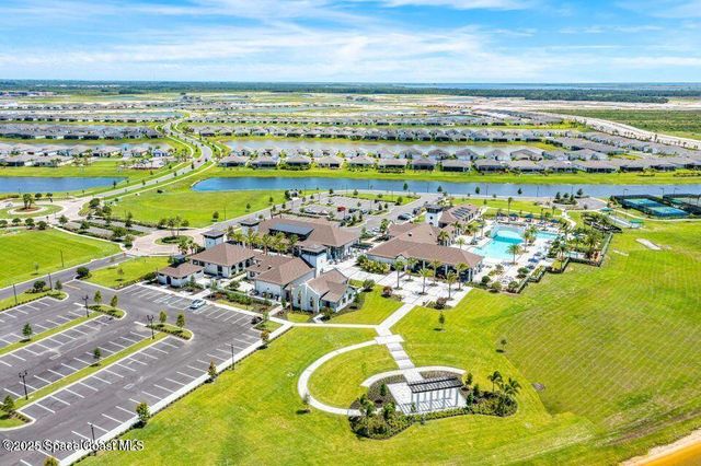 1942 Great Belt Circle, Melbourne, FL 32940
