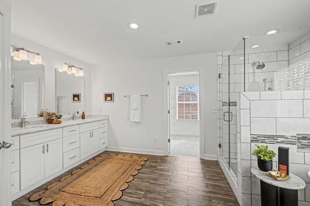 1060 Auldridge Dr, S, Spring Hill, TN 37174