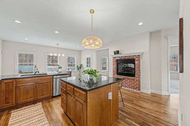 1060 Auldridge Dr, S, Spring Hill, TN 37174