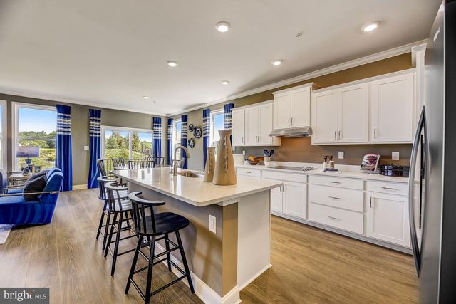 28 COUNTRY LIVING RD, Elkton, MD 21921