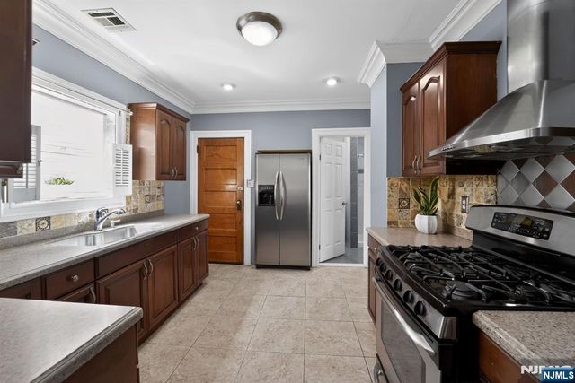 130 Sylvan Avenue, Clifton, NJ 07011