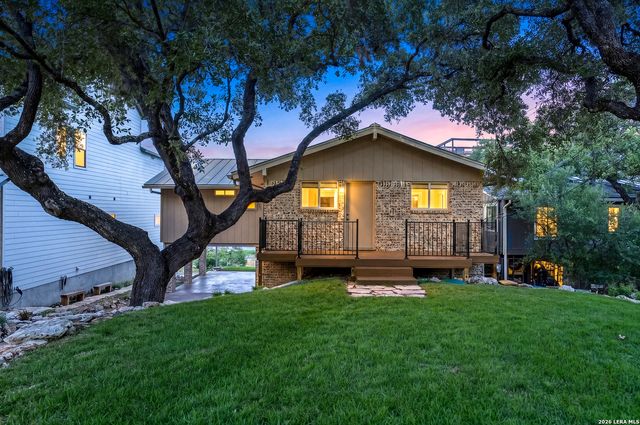 1482 Stagecoach, Canyon Lake, TX 78133