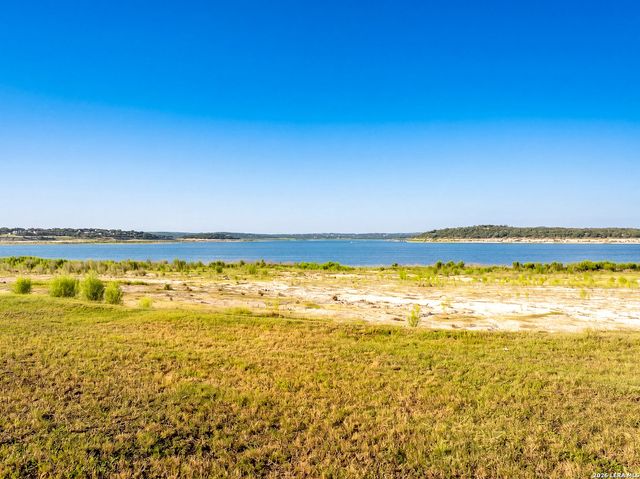 1482 Stagecoach, Canyon Lake, TX 78133