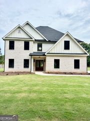 405 Norman Court, Hampton, GA 30228