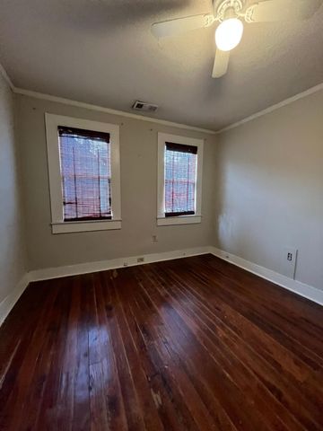 160 Coming Street, Charleston, SC 29403