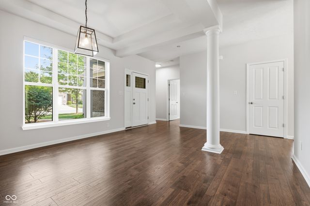 10106 Solace Lane, Carmel, IN 46280