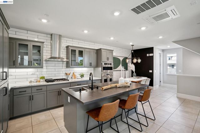 2940 Sanor Pl 105, Santa Clara, CA 95051