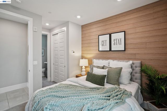 2940 Sanor Pl 105, Santa Clara, CA 95051