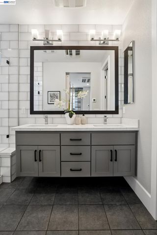 2940 Sanor Pl 105, Santa Clara, CA 95051