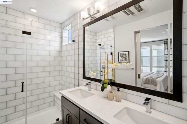 2940 Sanor Pl 105, Santa Clara, CA 95051