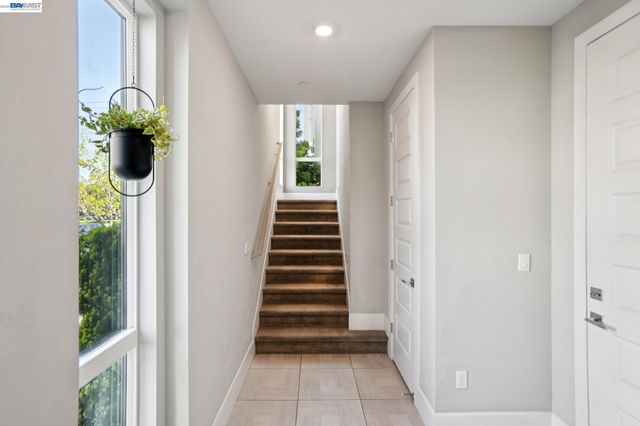 2940 Sanor Pl 105, Santa Clara, CA 95051