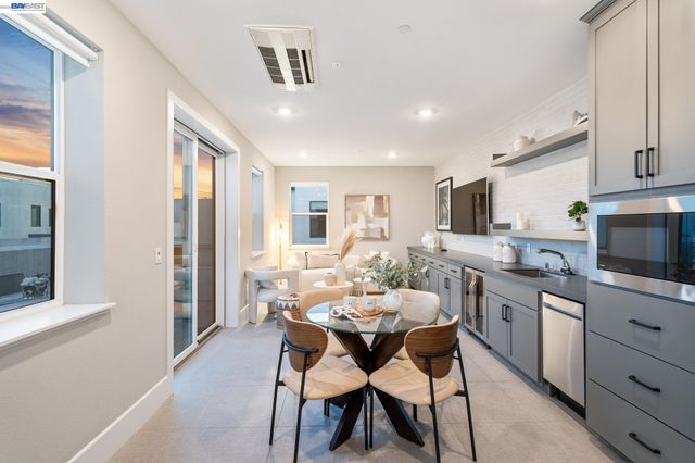2940 Sanor Pl 105, Santa Clara, CA 95051