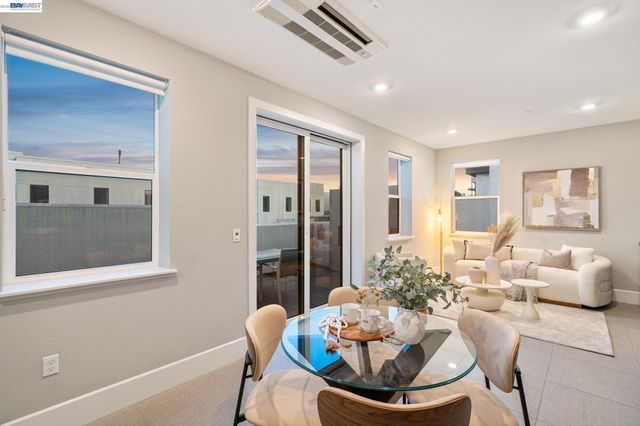 2940 Sanor Pl 105, Santa Clara, CA 95051