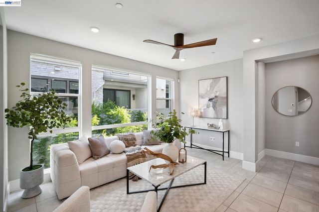2940 Sanor Pl 105, Santa Clara, CA 95051