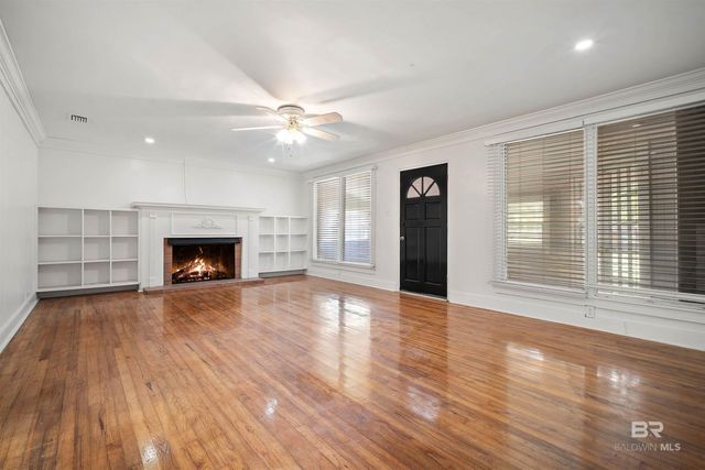 2214 S Hillwood Drive, Mobile, AL 36605