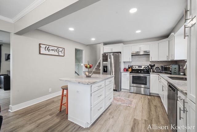 910 Mulford Drive SE, Grand Rapids, MI 49507