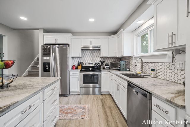 910 Mulford Drive SE, Grand Rapids, MI 49507