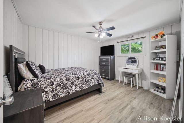910 Mulford Drive SE, Grand Rapids, MI 49507