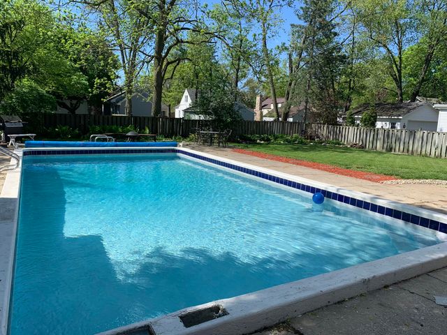 910 Mulford Drive SE, Grand Rapids, MI 49507