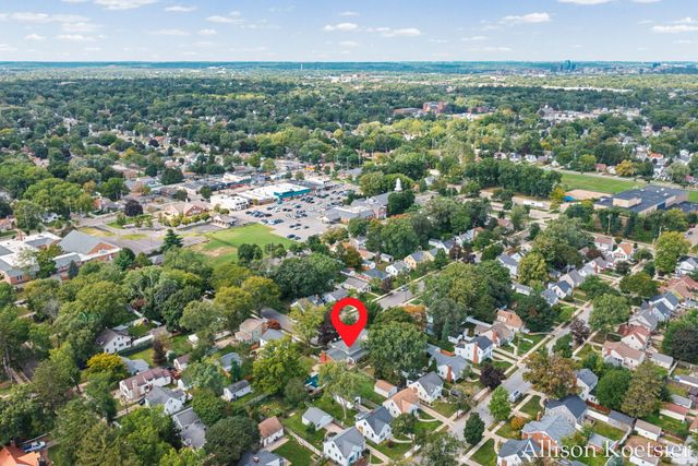 910 Mulford Drive SE, Grand Rapids, MI 49507
